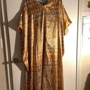 Elegant Kaftan, Perfect for Ramadan, Batwing Sleeve & Maxi Dress – Easy Care,